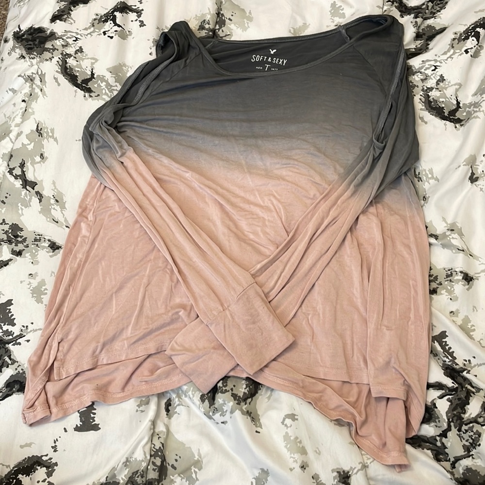 Long Sleeve Aero Cut out shoulder Top